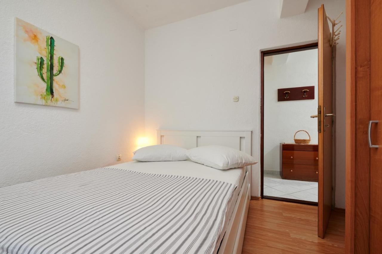 Guesthouse Aria Trogir Exterior foto